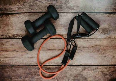 Simple equipment that can be used to train at home.