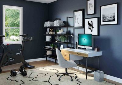 A space to work with a personal trainer at home. 