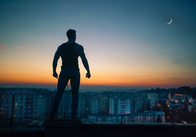 Personal trainer can help if you're not motivated to workout. 