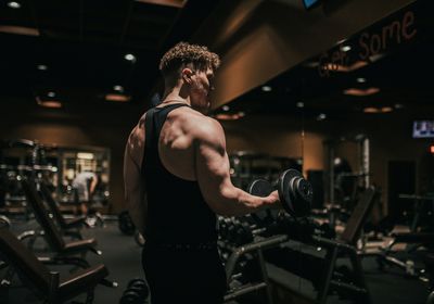 A bodybuilding personal trainer