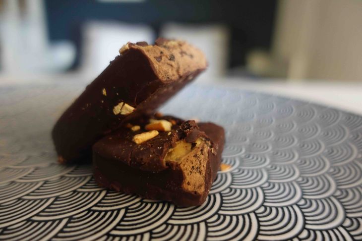 A vegan protein bar