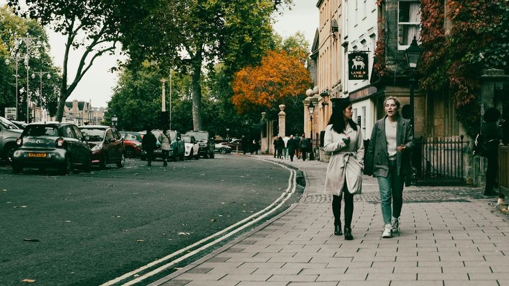 Women walking through Oxford