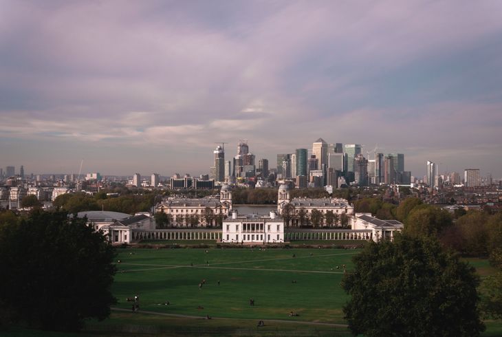 For amazing views, meet with your personal trainer in Greenwich Park. 