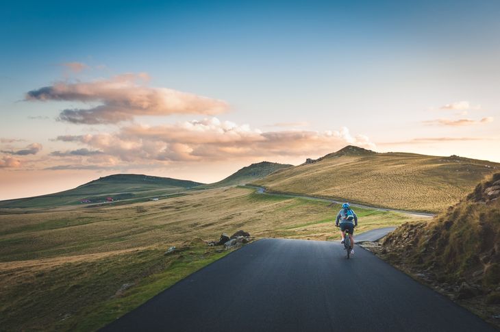 A cycling personal trainer in the countryside