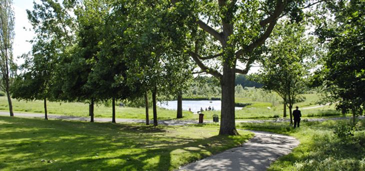 Take advantage of the athletics track in Sutcliffe Park by meeting there with your personal trainer in Greenwich.