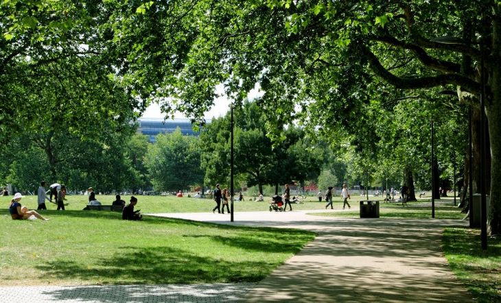 Escape the shops with a workout with your personal trainer in Fulham's Shepherd Bush Common.