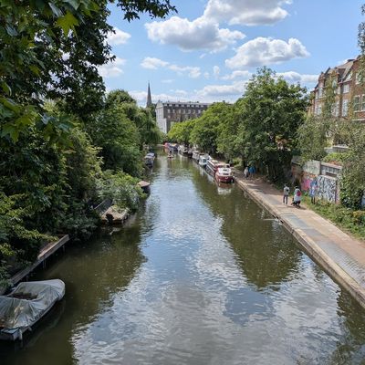 A canal near Barnsbury