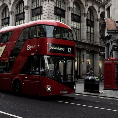 A bus going to Dulwich